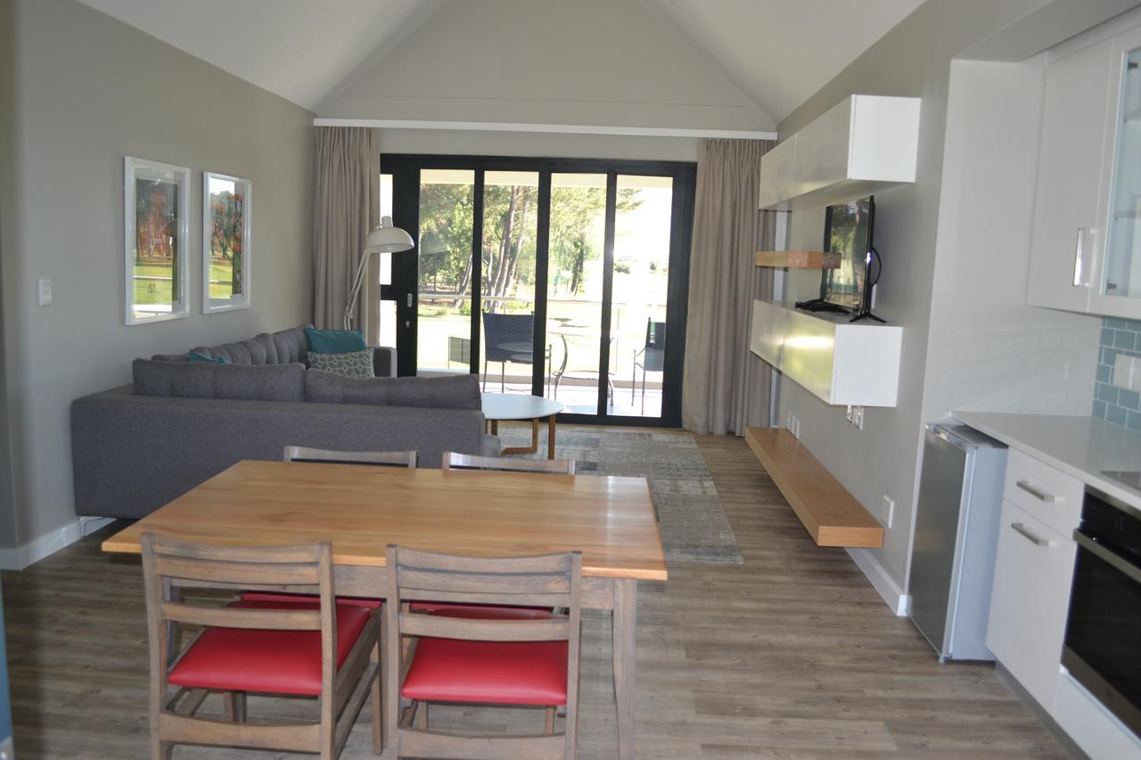 Pearl Valley Suites Simondium Екстериор снимка