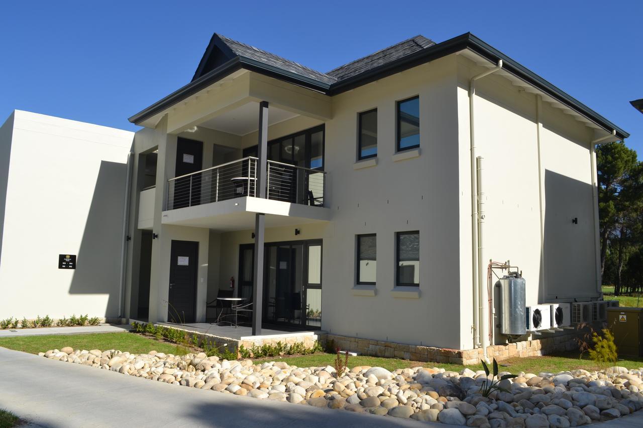 Pearl Valley Suites Simondium Екстериор снимка
